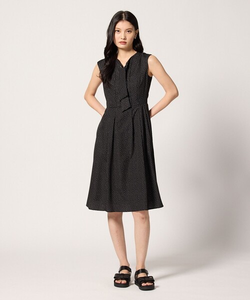 TOCCA（トッカ）の「TALKATIVE DOTS ドレス（ワンピース・レディース・ブラウン系5/ブラック系5・0/2/4/6）」の5枚目の写真