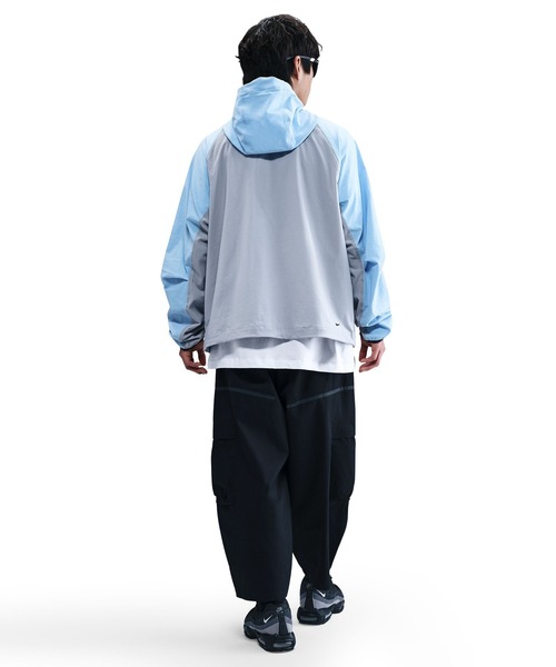 NIKE(ナイキ)の「NIKE AS M NK TCH CARGO SNKR PANT HJ2951(その他パンツ・メンズ・ブラック/チャコールグレー・L/M/S/XL)」の10枚目の写真