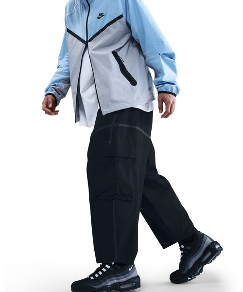 NIKE(ナイキ)の「NIKE AS M NK TCH CARGO SNKR PANT HJ2951(その他パンツ・メンズ・ブラック/チャコールグレー・L/M/S/XL)」の8枚目の写真