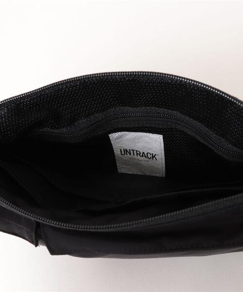 UNTRACK(アントラック)の「UNTRACK CITY/3LS ショルダーバッグ サコッシュ 60372(ショルダーバッグ・メンズ・ブラック/ベージュ/カーキ・FREE)」の5枚目の写真