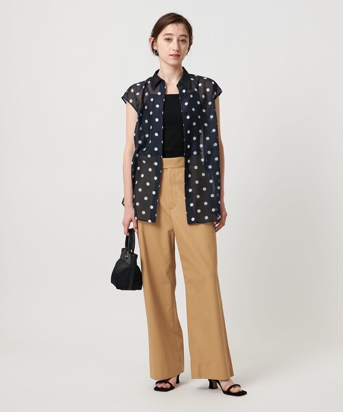 UNITED ARROWS（ユナイテッドアローズ）の「コットン チノパンツ（チノパンツ・レディース・ベージュ・36/38/40）」の4枚目の写真