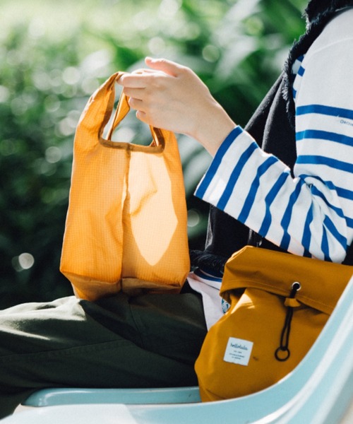 hellolulu（ハロルル）の「Hellolulu（ハロルル）ONA パッカブルランチバッグ（エコバッグ/サブバッグ・レディース・カーキ/ブラック/パープル/ライトグレー/キャメル・ONE SIZE）」の8枚目の写真