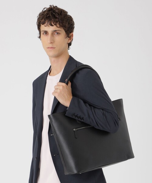 BLACK LABEL CRESTBRIDGE（ブラックレーベル・クレストブリッジ）の「シュリンクレザートートバッグ（トートバッグ・メンズ・ブラック・FREE）」の2枚目の写真