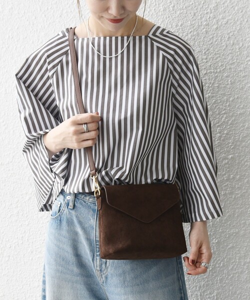 VELETTO(ベレット)の「VELETTO: ポシェット付き 3WAY ワンハンドル バケツ ショルダー バッグ(ショルダーバッグ・レディース・キャメル/ブラウン・ONE SIZE)」の14枚目の写真