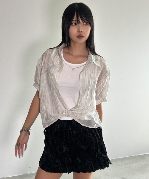 .KOM(ドットコム)の「A'GEM/9 × .kom 『.KOMZ/ドットケーオーエムゼット』シアー素材シャツ×リブタンクトップ×チェーンSET(シャツ/ブラウス・レディース・ピンク/オフホワイト/ライトブルー・FREE)」の1枚目の写真