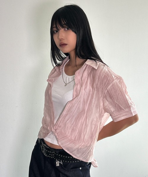 .KOM(ドットコム)の「A'GEM/9 × .kom 『.KOMZ/ドットケーオーエムゼット』シアー素材シャツ×リブタンクトップ×チェーンSET(シャツ/ブラウス・レディース・ピンク/オフホワイト/ライトブルー・FREE)」の12枚目の写真