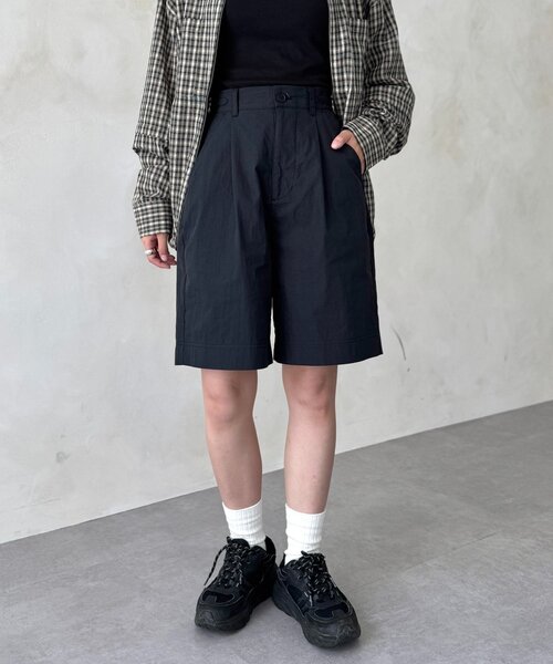 CPCM(シーピーシーエム)の「冷感タックショートパンツ(その他パンツ・レディース・ベージュ/アイボリー/ブラック・FREE)」の15枚目の写真