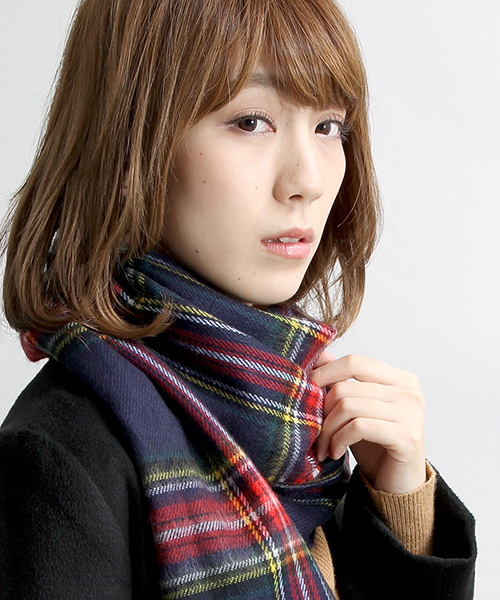 WEGO（ウィゴー）の「WEGO/ベーシックマフラー（マフラー・メンズ・レッド系その他/ホワイト系その他/その他5/ブラック系その他/その他4/ワイン/ブルー系その他/その他1/その他2/ネイビー/グリーン系その他/その他3・FREE）」の6枚目の写真