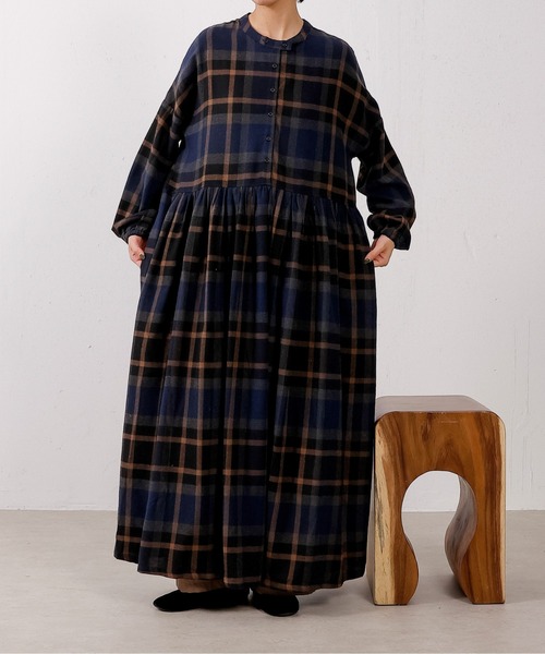 ネル ウエスト切替 長袖ギャザーチェックワンピース ロング丈（シャツ