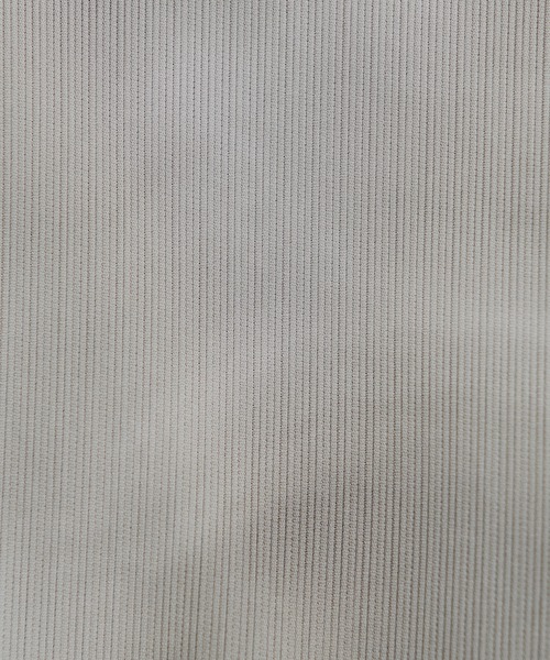 UNITED TOKYO(ユナイテッドトウキョウ)の「COLD DRY GRADATION PLEATS オープンカラーシャツ(シャツ/ブラウス・メンズ・ライトベージュ/ブラック/ブルー・2/1)」の22枚目の写真