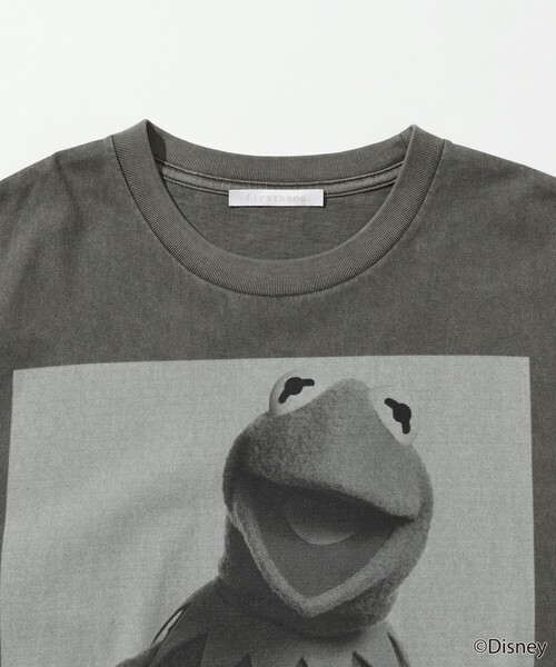 Firsthand（ファーストハンド）の「Firsthand/ファーストハンド The Muppets / ザ・マペッツ　THE MUPPETS / PHOTO / フロントプリント 半袖Tシャツ（Tシャツ/カットソー・メンズ・オフホワイト/チャコールグレー・M/L）」の13枚目の写真