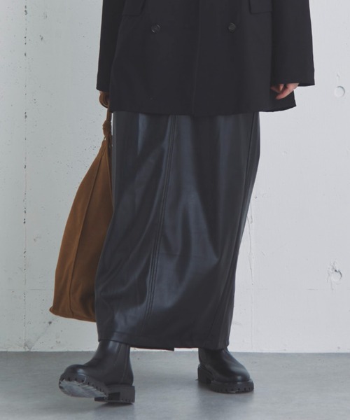 Doux archives（ドゥアルシーヴ）の「本革サイドゴアショートブーツ（ブーツ・レディース・ブラック・24.5/23.5）」の16枚目の写真