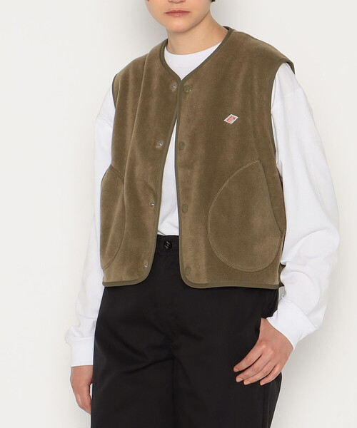 DANTON（ダントン）の「WOMEN'S FLEECE COLLARLESS VEST（ベスト・レディース・ブラック/グリーン/オレンジ系その他/カーキ/チャコール/ダークグレー/クリーム・38/36）」の5枚目の写真