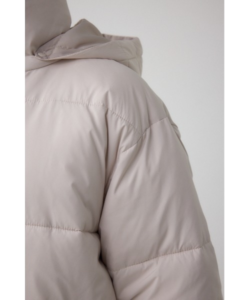 AZUL by moussy（アズールバイマウジー）の「B-HEAT フード付き中綿ジャケット（ブルゾン・レディース・アイボリー/ブラック・SMALL/MEDIUM）」の11枚目の写真