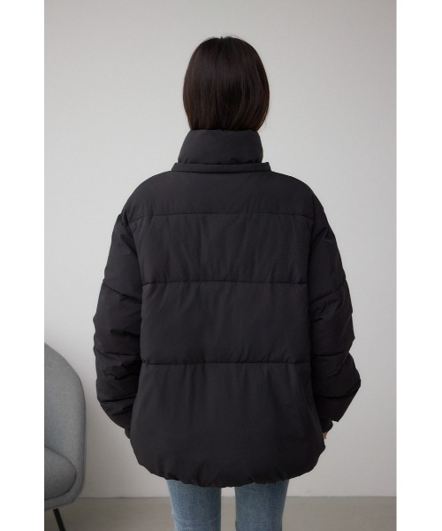 AZUL by moussy（アズールバイマウジー）の「B-HEAT フード付き中綿ジャケット（ブルゾン・レディース・アイボリー/ブラック・SMALL/MEDIUM）」の22枚目の写真