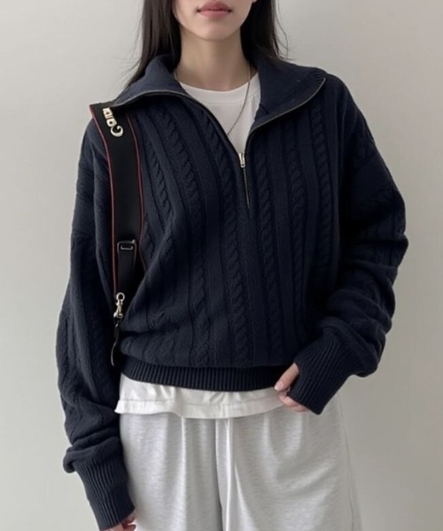 cammie(キャミー)の「ハーフジップケーブル模様ニット(ニット/セーター・レディース・カーキ/ブラック/グレー・M/L)」の1枚目の写真