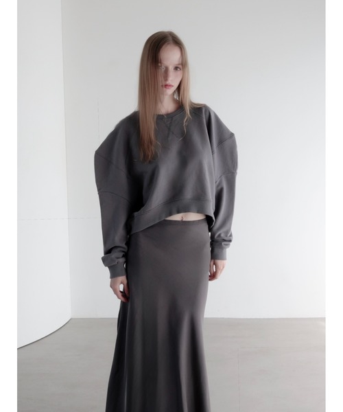 AMOMMA（アモマ）の「PUFF SLEEVE SWEAT 起毛なし（スウェット・レディース・ブラック/グレー/チャコールグレー/ネイビー/ホワイト/ブラウン/その他/ベージュ/ピンク・FREE）」の22枚目の写真
