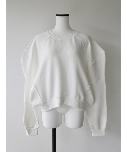 AMOMMA（アモマ）の「PUFF SLEEVE SWEAT 起毛なし（スウェット・レディース・ブラック/グレー/チャコールグレー/ネイビー/ホワイト/ブラウン/その他/ベージュ/ピンク・FREE）」の20枚目の写真