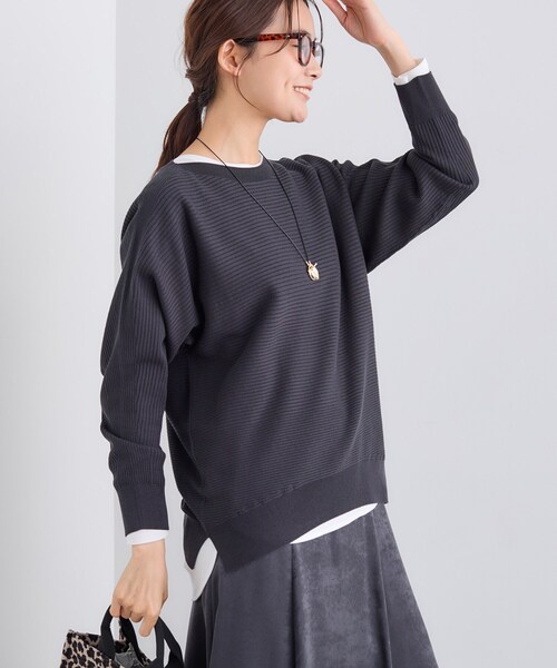 INDIVI（インディヴィ）の「【洗える/体型カバー】美シルエットニット（ニット/セーター・レディース・パープル/ライトパープル/オフホワイト/チャコールグレー/ブラウン系・05/13/15 /34/38/19）」の14枚目の写真