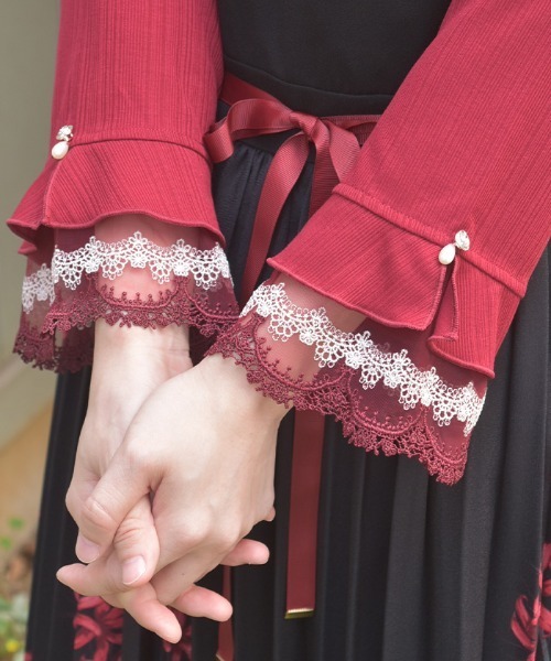 axes femme（アクシーズファム）の「カラー刺繍チュールレースプルオーバー（Tシャツ/カットソー・レディース・ブルー/ワイン/ブラック/ホワイト・FREE）」の10枚目の写真