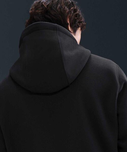 NIKE（ナイキ）の「ナイキ クラブ メンズ プルオーバー フリース パーカー / Nike Club Men's Pullover Fleece Hoodie FN3860-010 Black（パーカー・メンズ・ブラック・S/L/XL/M/2XL）」の8枚目の写真