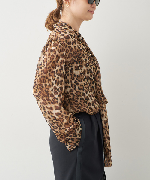 Deuxieme Classe(ドゥーズィエムクラス)の「【THELAURENT】 LEOPARD SWIPON BLOUSE(シャツ/ブラウス・レディース・ブラウン・FREE)」の3枚目の写真