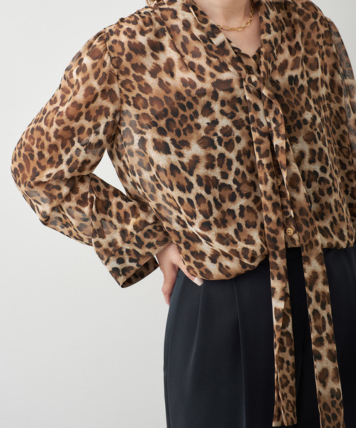 Deuxieme Classe(ドゥーズィエムクラス)の「【THELAURENT】 LEOPARD SWIPON BLOUSE(シャツ/ブラウス・レディース・ブラウン・FREE)」の5枚目の写真