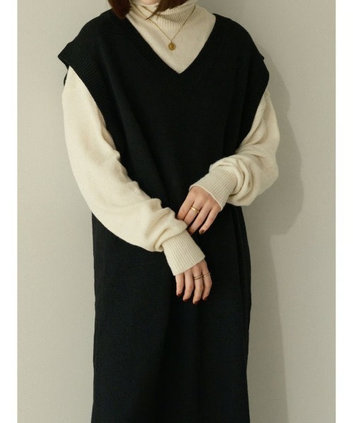 KALENO（カレノ）の「loose vest op（ワンピース・レディース・グレー/ブラック・FREE）」の4枚目の写真