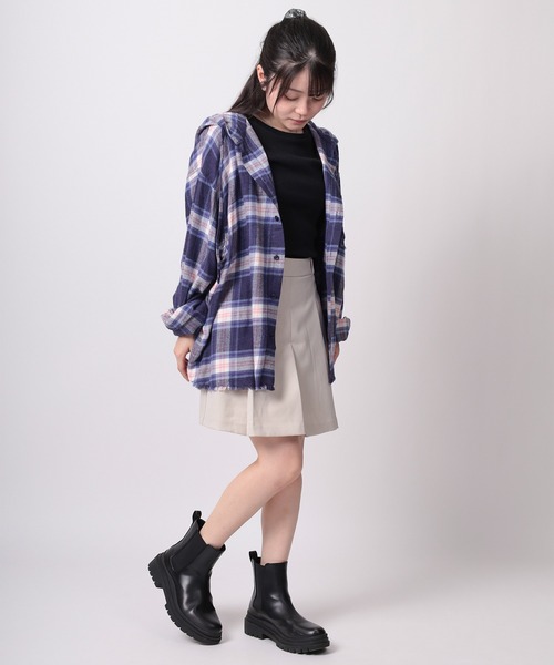 SlashDate（スラッシュデイト）の「【82】カットオフ チェック フードシャツ（シャツ/ブラウス・レディース・ブルー/ピンク/イエロー/ブラック・L/M）」の19枚目の写真