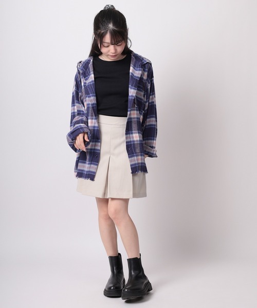 SlashDate（スラッシュデイト）の「【82】カットオフ チェック フードシャツ（シャツ/ブラウス・レディース・ブルー/ピンク/イエロー/ブラック・L/M）」の18枚目の写真