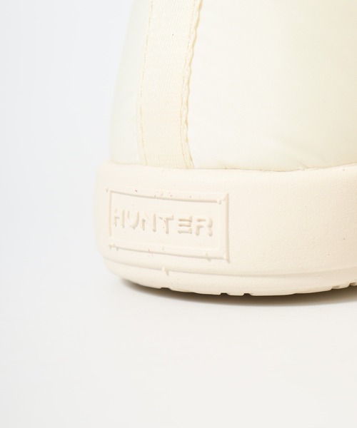 HUNTER（ハンター）の「HUNTER イン/アウト コージー パフ サイド ベント ブーティー（ブーツ・レディース・ブラック/オフホワイト・22cm/25cm/23cm/24cm）」の12枚目の写真