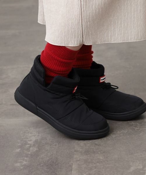 HUNTER イン/アウト コージー パフ サイド ベント ブーティー（ブーツ