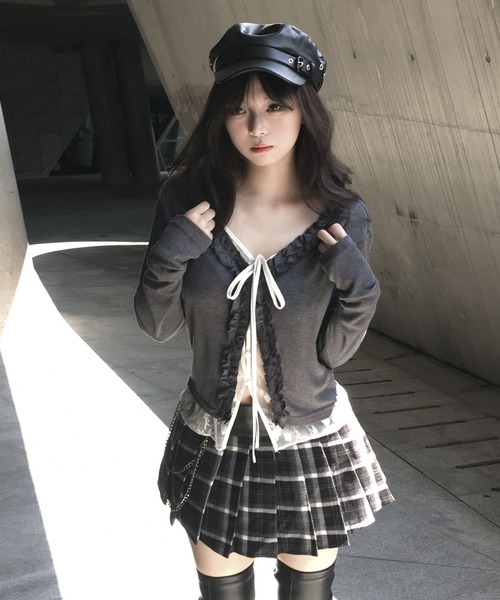 VEILA(ヴェイラ)の「フリル×リボンタイカーディガン(カーディガン/ボレロ・レディース・グレー・S/M)」の6枚目の写真