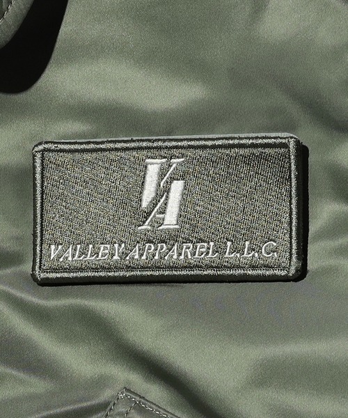 Valley Apparel(バレーアパレル)の「CWU-45/P フライトナイロンジャケット/フライトジャケット(ミリタリージャケット・メンズ・ネイビー/ブラック/グレー系その他・SMALL/MEDIUM/LARGE/X-LARGE)」の4枚目の写真