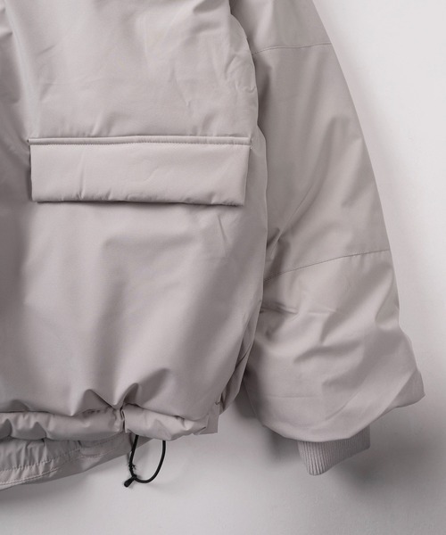 make a ray!(メイク ア レイ!)の「【88】ストレッチ ファイバーダウン フード ジャケット/【防風】【撥水】【ストレッチ】(ダウンジャケット/コート・メンズ・ライトグレー/チャコールグレー/ブラック/カーキ・M/L/XL)」の8枚目の写真