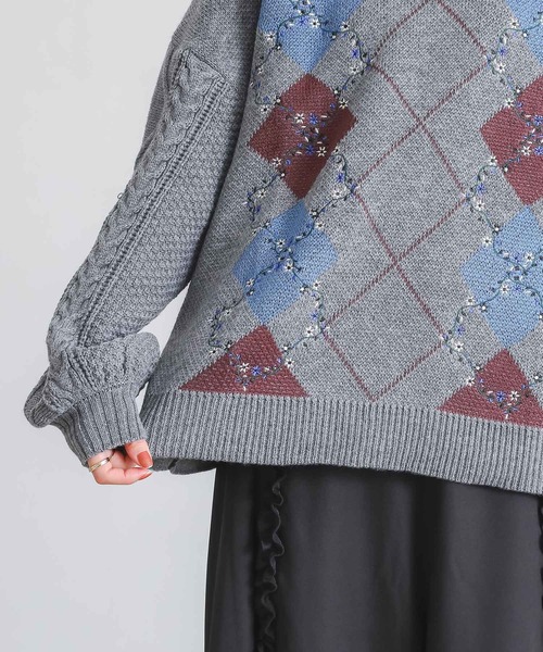 somari imagination(ソマリ イマジネーション)の「『花柄刺繍アーガイルジャカードニット』(ニット/セーター・レディース・ネイビー/杢グレー・FREE)」の14枚目の写真