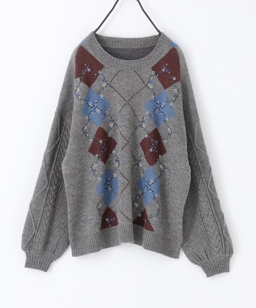 somari imagination(ソマリ イマジネーション)の「『花柄刺繍アーガイルジャカードニット』(ニット/セーター・レディース・ネイビー/杢グレー・FREE)」の3枚目の写真