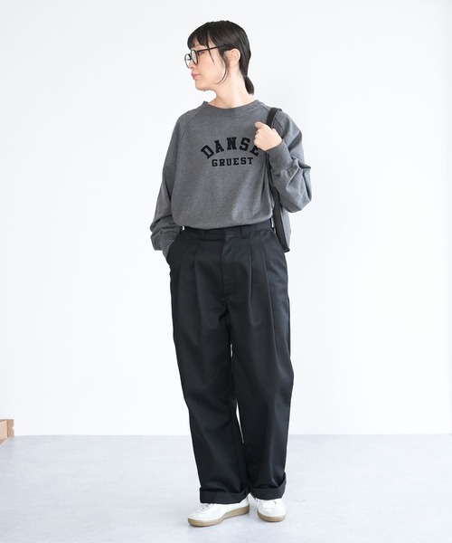 SOLAMONAT(ソラモナ)の「ペンネ天竺ビッグプリントスウェット(スウェット・レディース・ブラック/ライトピンク/グレイッシュベージュ/杢グレー/ヘザーチャコール/ホワイト・FREE)」の12枚目の写真