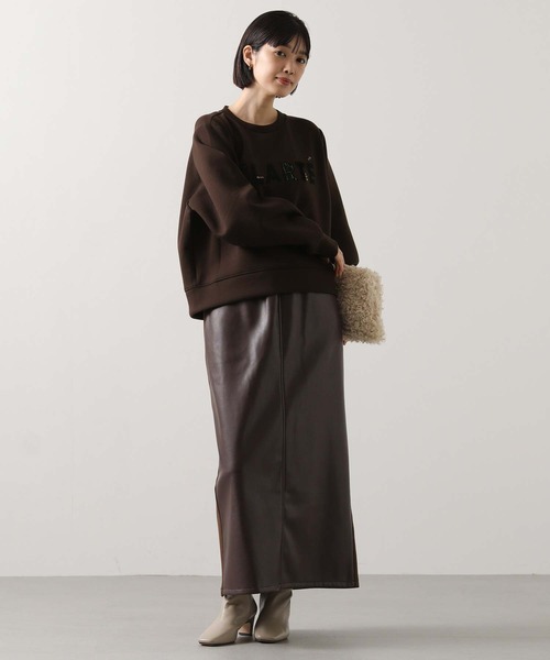 Gready Brilliant(グレディブリリアン)の「CLARTEクルーネックカットソー(Tシャツ/カットソー・レディース・ブラウン/グレイッシュベージュ・38)」の3枚目の写真