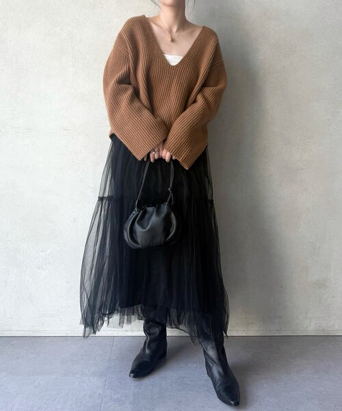 BEARDSLEY（ビアズリー）の「Vネック畦プルオーバー（ニット/セーター・レディース・ホワイト/キャメル・FREE）」の19枚目の写真