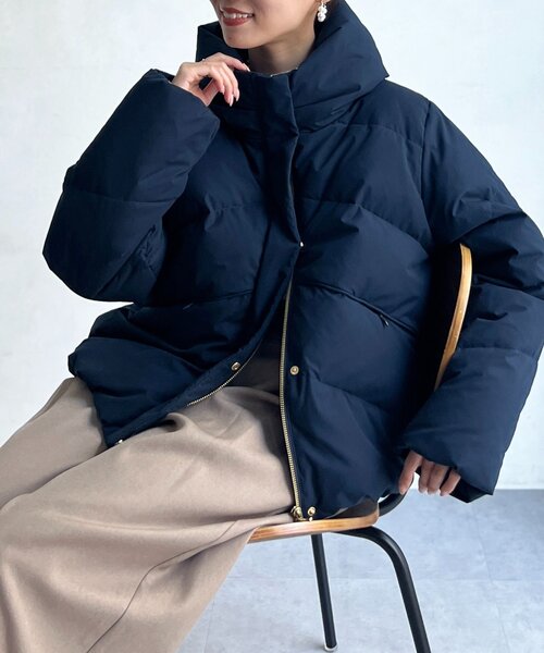 ボリュームネックストレッチダウン（ダウンジャケット/コート）｜Chez