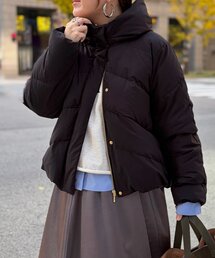 Chez toi（シェトワ）の「ボリュームネックストレッチダウン（ダウン