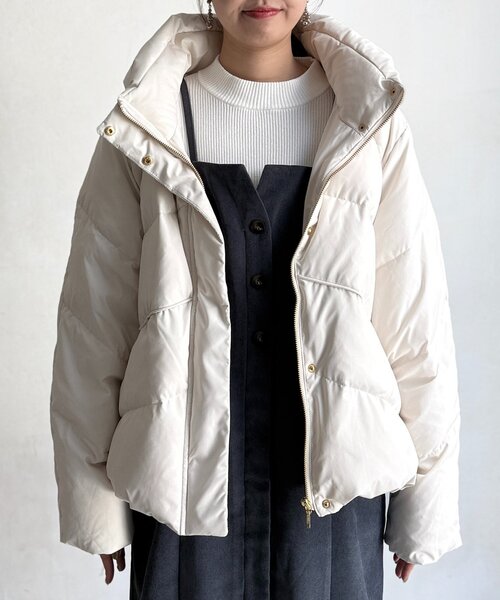 Chez toi（シェトワ）の「ボリュームネックストレッチダウン（ダウンジャケット/コート・レディース・キャメル/ネイビー/アイボリー/ブラック・FREE）」の21枚目の写真