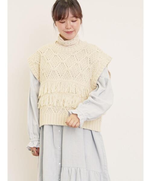 Samansa Mos2（サマンサ モスモス）の「【Fluffy Wool Blend】フリンジニットベスト（ベスト・レディース・オフホワイト/ベージュ/レッド・F）」の19枚目の写真