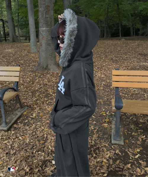 別注】MLB/刺繍フェイクファーフードパーカー（パーカー）｜sedacle