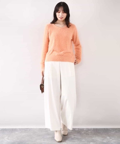 OFUON le MK(オフオンルエムケー)の「ミニスパンコールシャギーニット/洗える/WEB限定サイズあり(ニット/セーター・レディース・ベージュ/ネイビー/オレンジ/ライトブルー・36/38)」の14枚目の写真