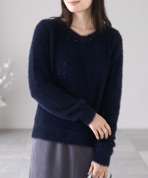 OFUON le MK(オフオンルエムケー)の「ミニスパンコールシャギーニット/洗える/WEB限定サイズあり(ニット/セーター・レディース・ベージュ/ネイビー/オレンジ/ライトブルー・36/38)」の7枚目の写真