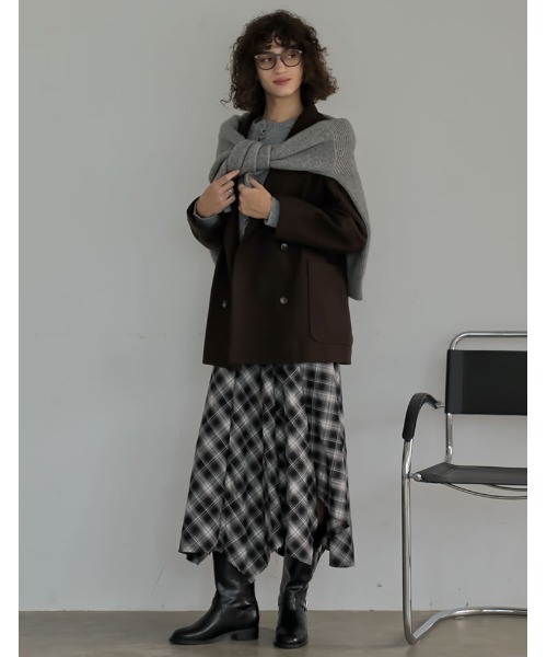 Re:EDIT（リエディ）の「[2025 WINTER COLLECTION]フェイクウールルーズシルエットダブルテーラードジャケット（テーラードジャケット・レディース・ブラック/アイボリー/ブラウン/チャコール/ベージュ・MEDIUM）」の13枚目の写真