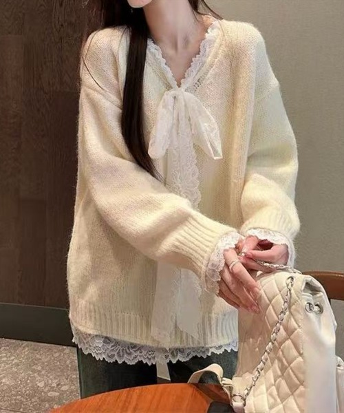 STAY MOTION（ステイモーション）の「【WEB限定】レースリボンオーバーサイズニットトップス［韓国ファッション ガーリー］≪AW新作≫（ニット/セーター・レディース・アイボリー/グレー/レッド・F）」の12枚目の写真