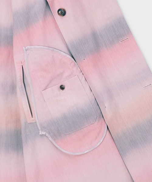 Paul Smith（ポールスミス）の「"Untitled Stripe" ロング トレンチコート / 133110 088Y（トレンチコート・メンズ・ピンク・LARGE/MEDIUM）」の4枚目の写真